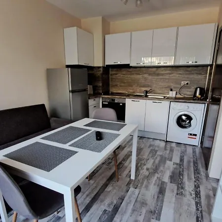 Apartment Hariton 2- Luxury *